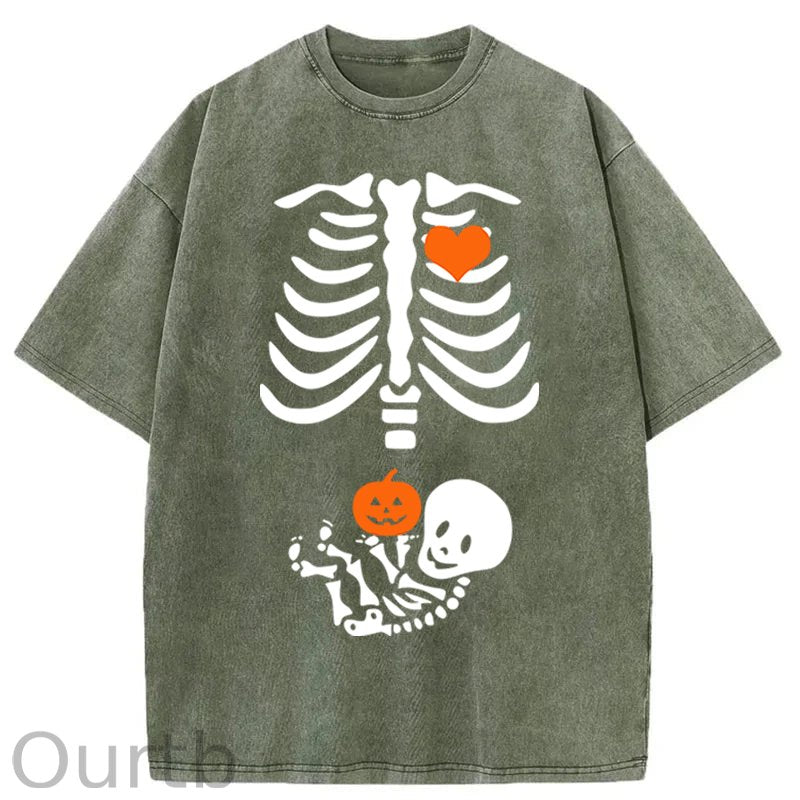 Skeleton Halloween Maternity Pregnancy Announcement Fall Mom Washed Cotton T-Shirt
